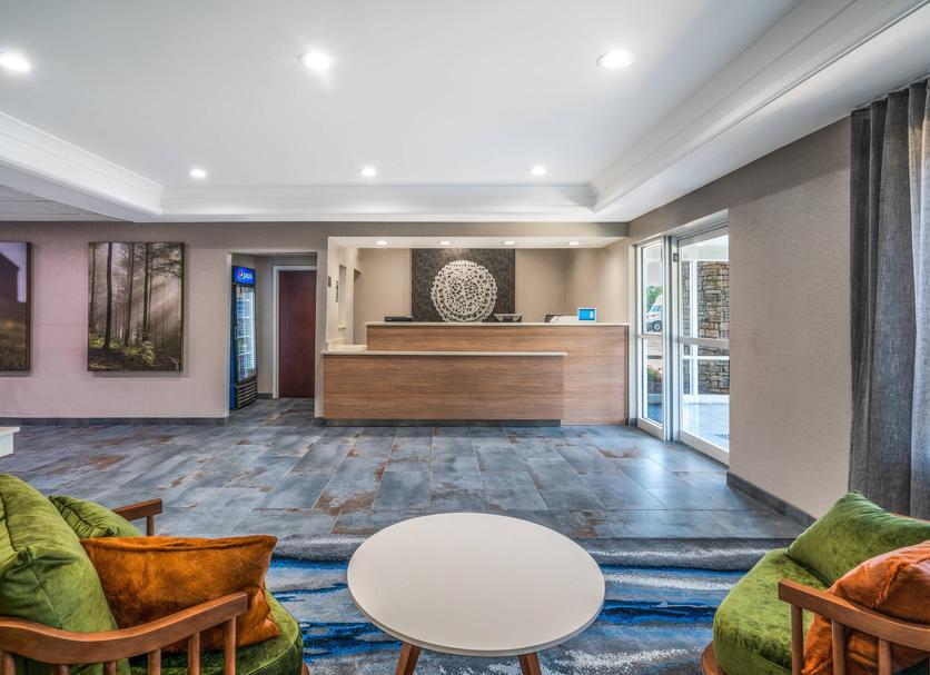 Front desk Photo