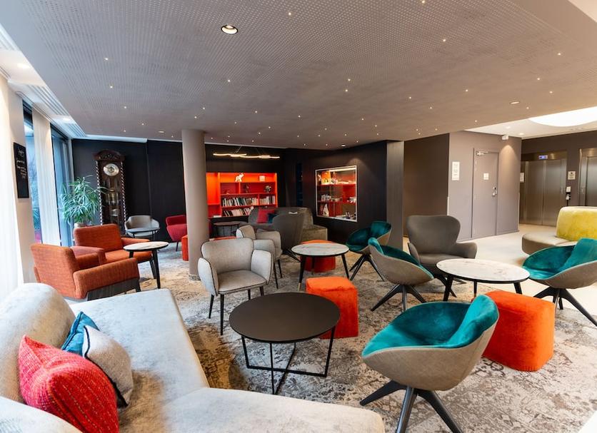 Lounge Photo