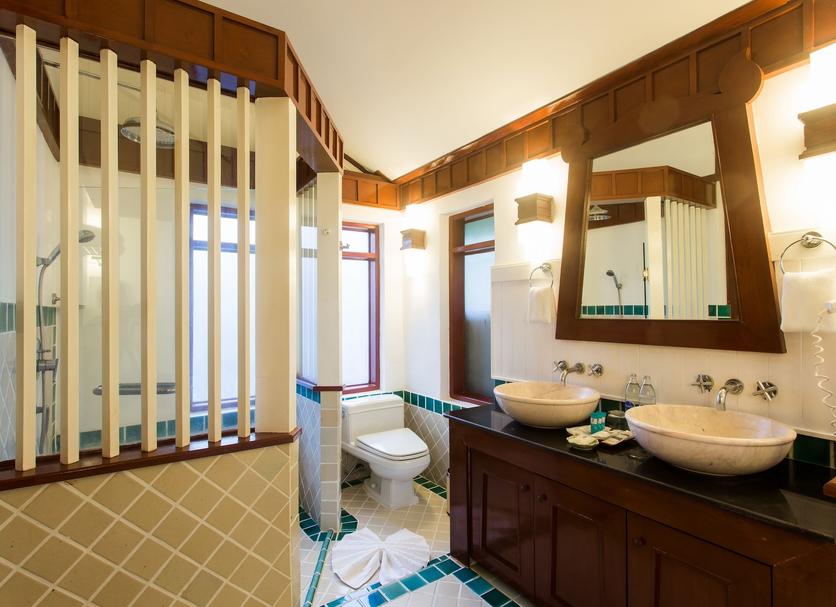 Bathroom Photo
