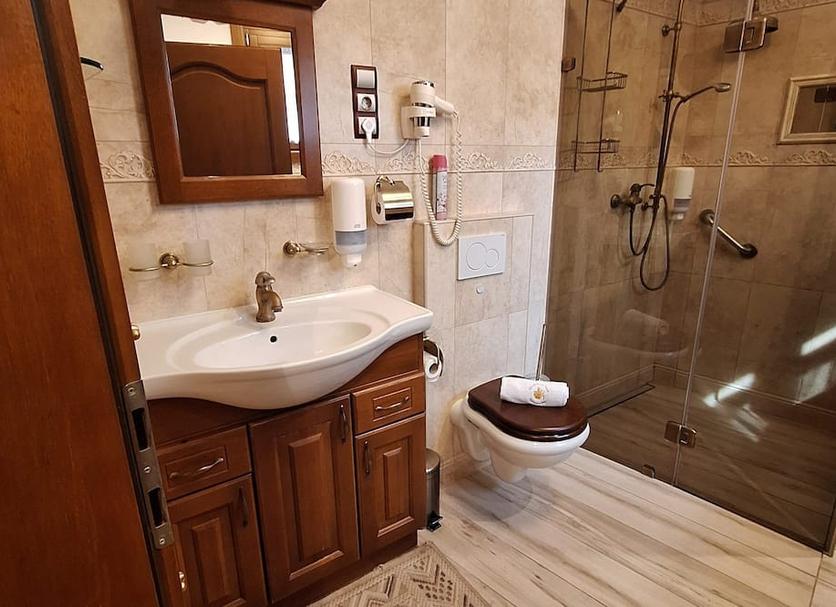 Bathroom Photo