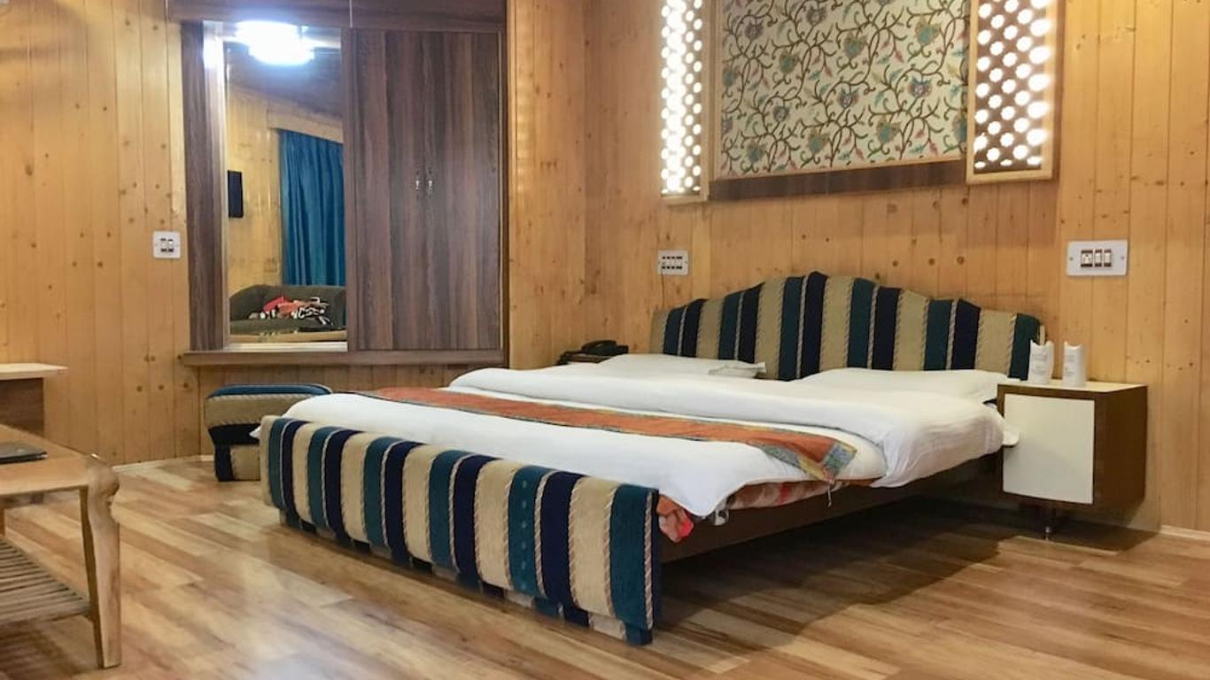Walisons Hotel