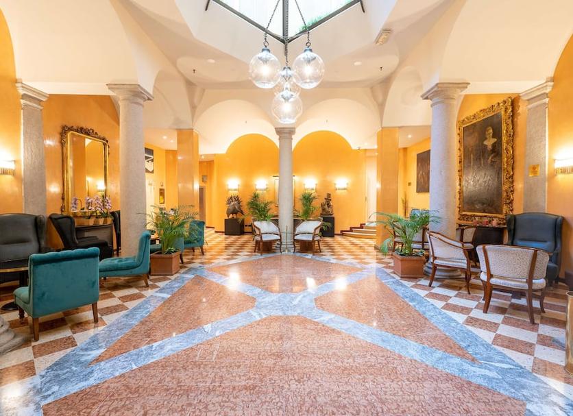 Lobby Photo