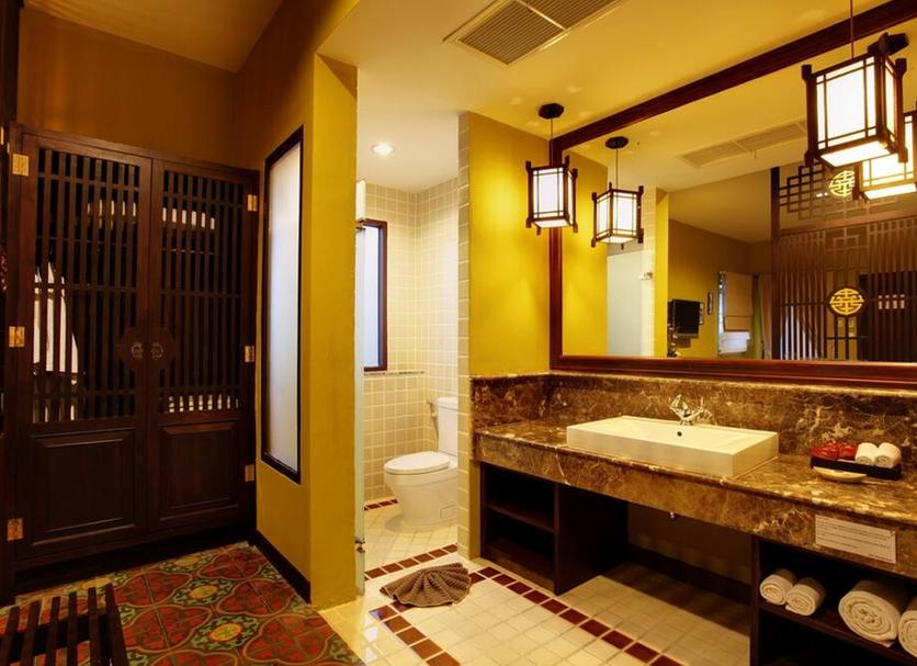 Bathroom Photo