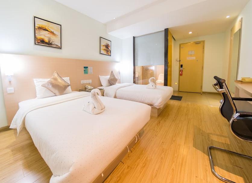 Bedroom Photo