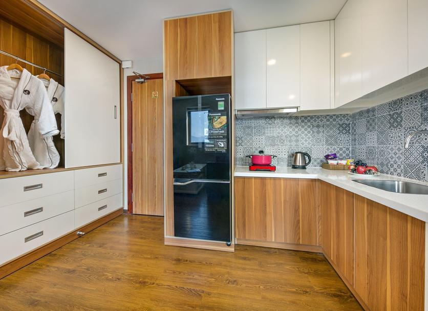 Kitchen Photo