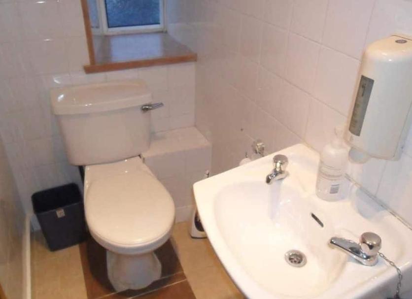 Bathroom Photo