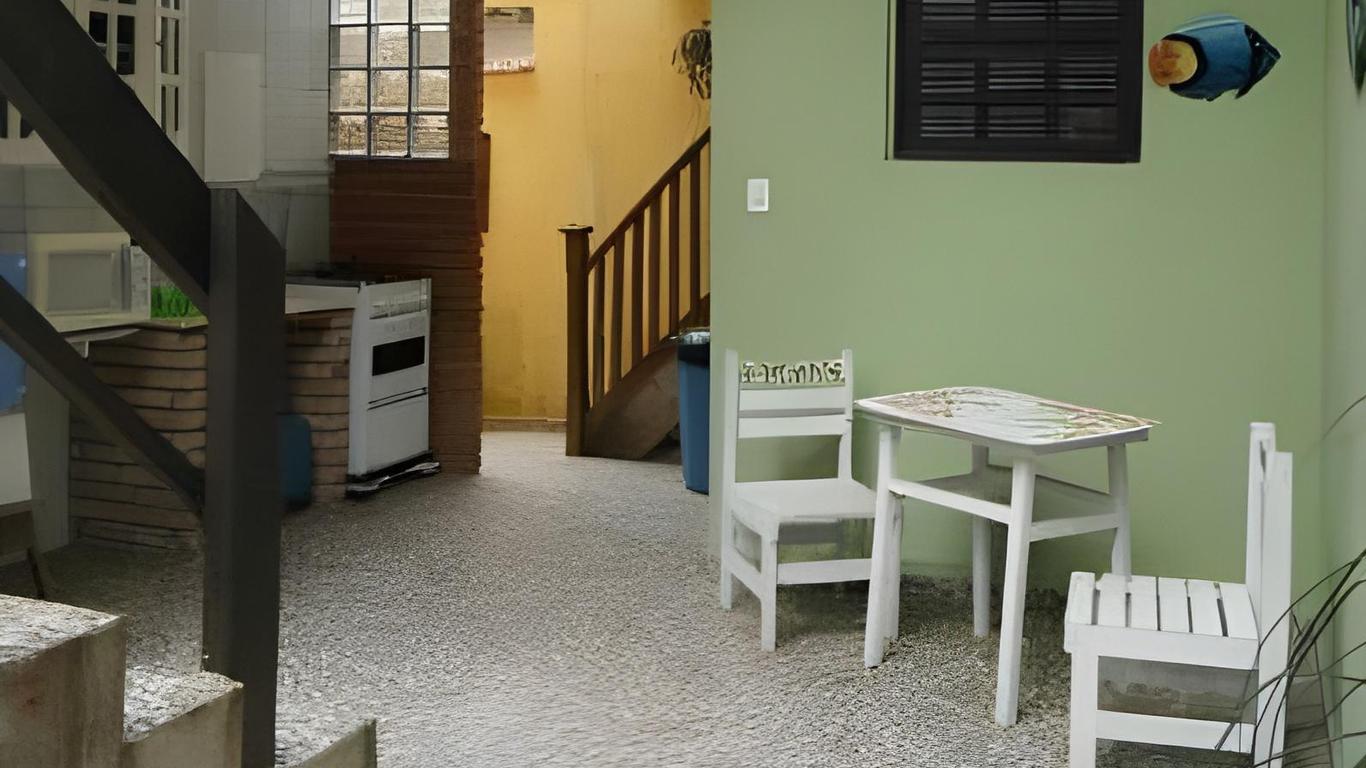 Alebelhinha Residencial Camburi Pousada