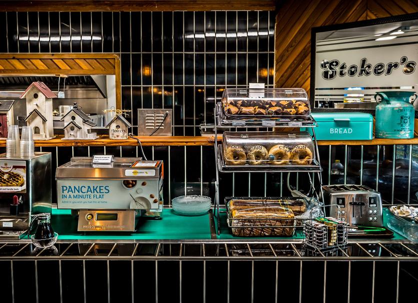 Buffet Photo