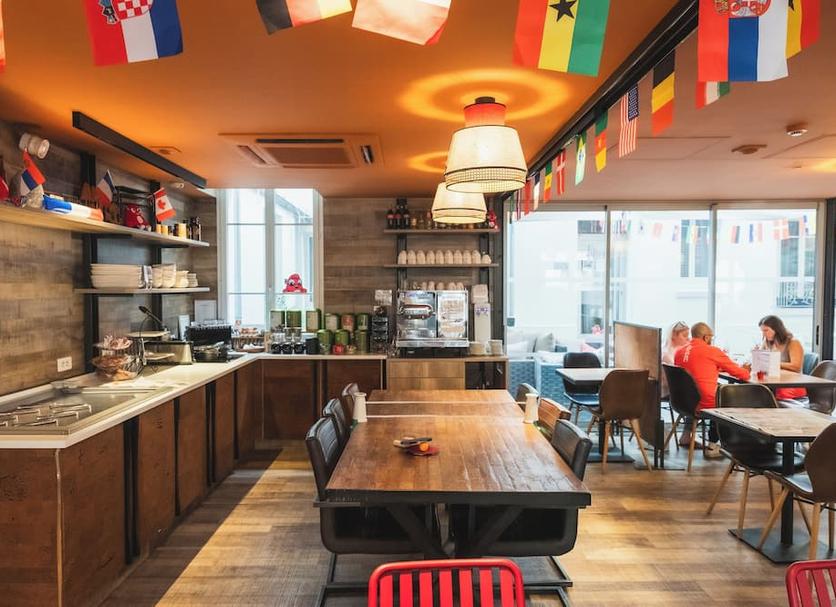 Restaurant Photo
