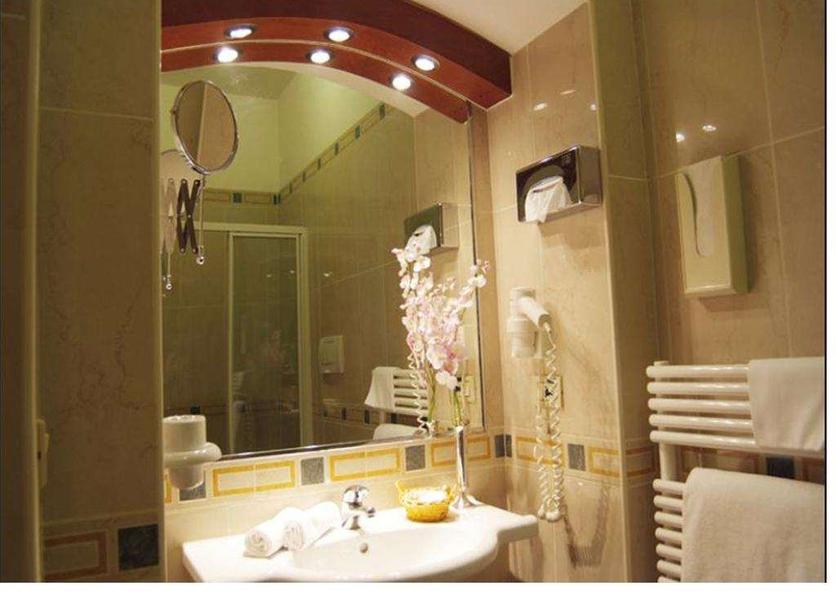Bathroom Photo