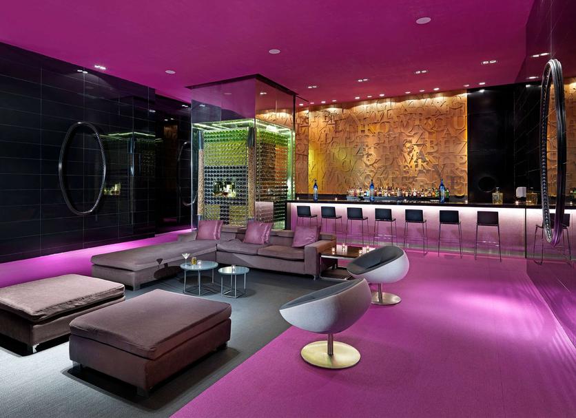 Lounge Photo