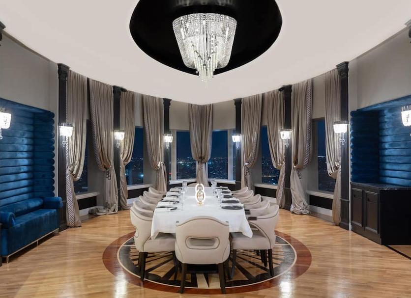 Dining room Photo