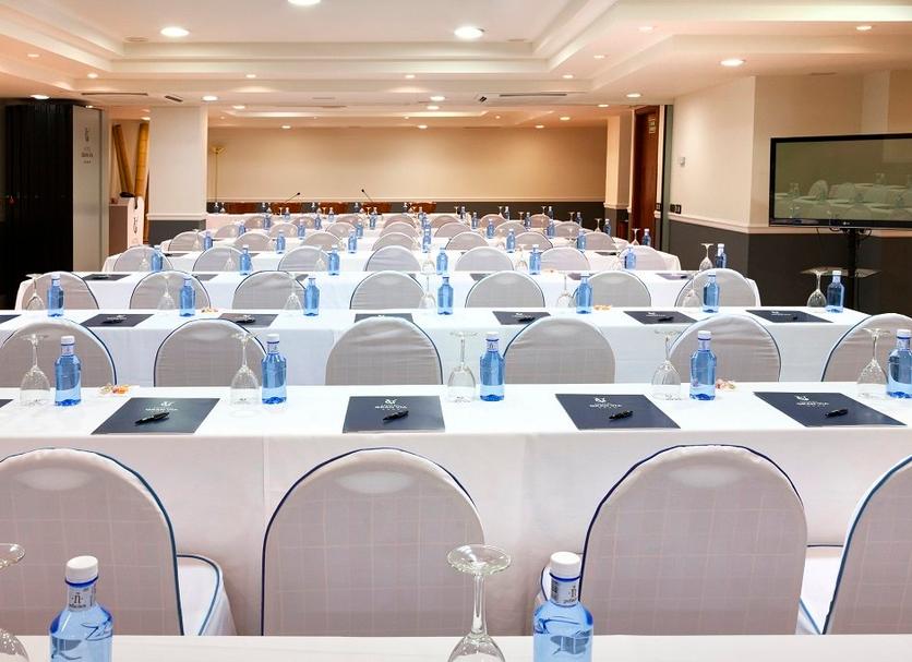 Conference room Photo