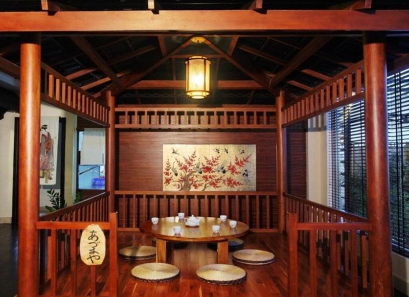 Dining room Photo