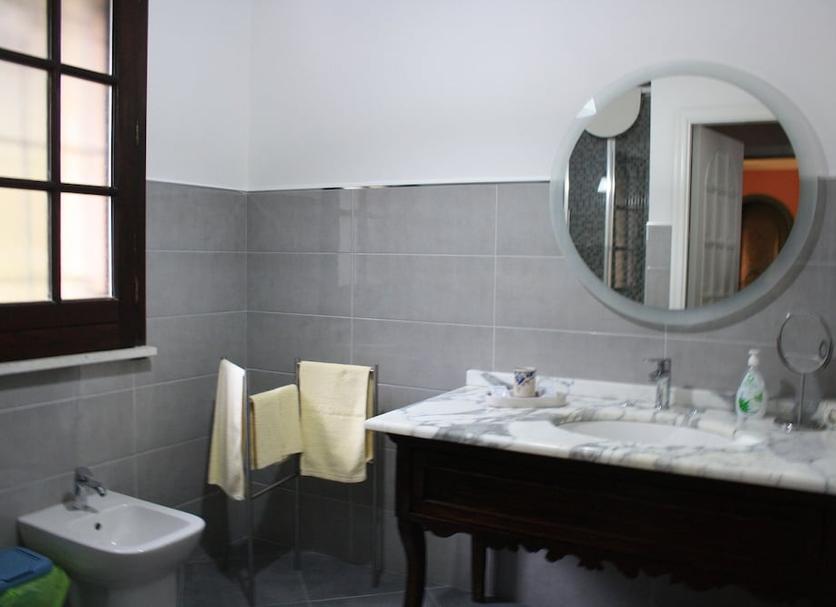 Bathroom Photo