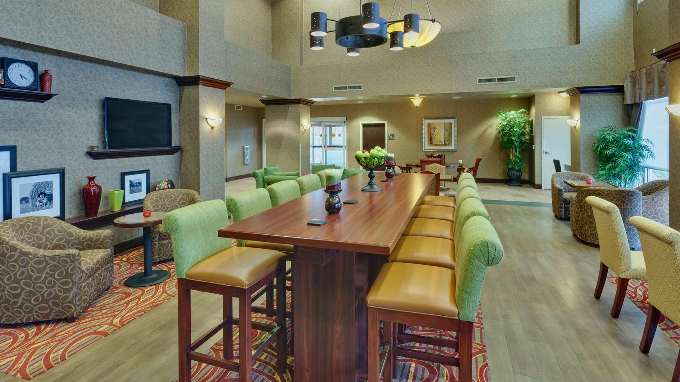 Hampton Inn & Suites Sacramento-Airport-Natomas