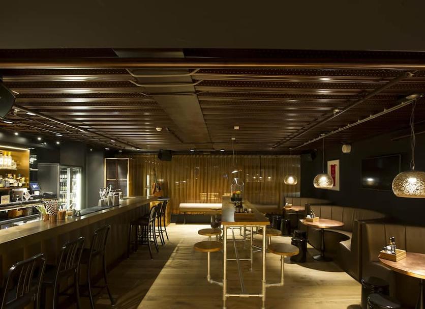 Bar Photo