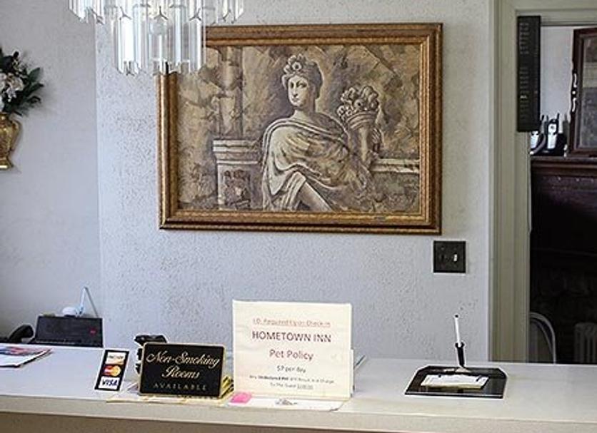 Front desk Photo
