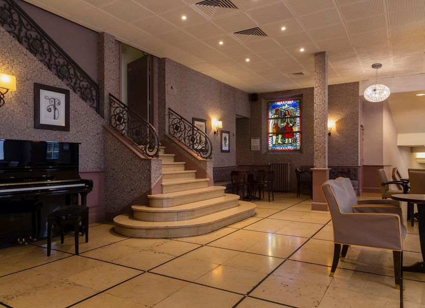 Lobby Photo