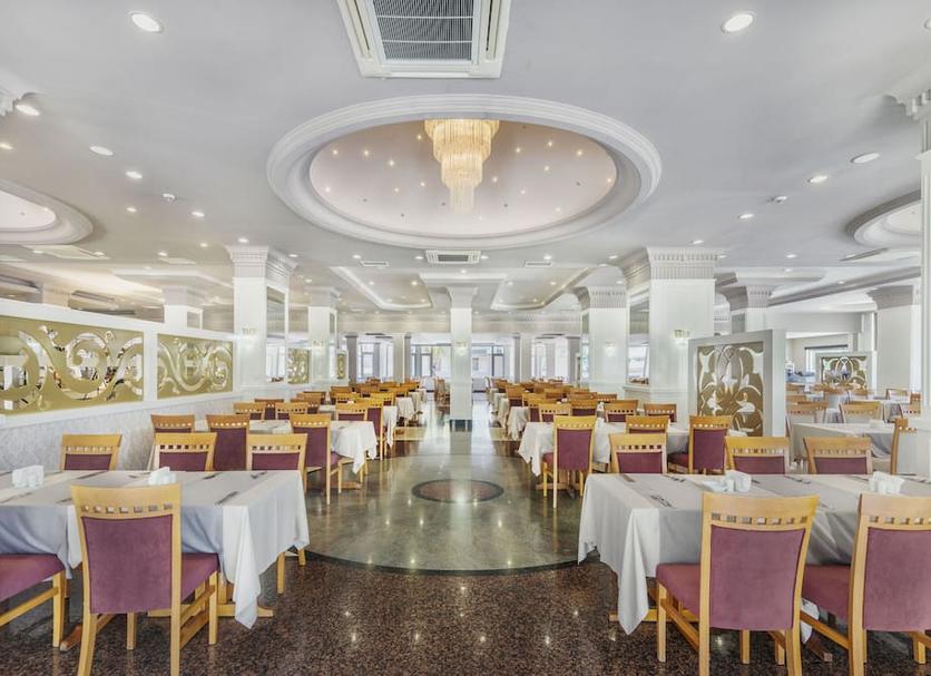 Banquet hall Photo