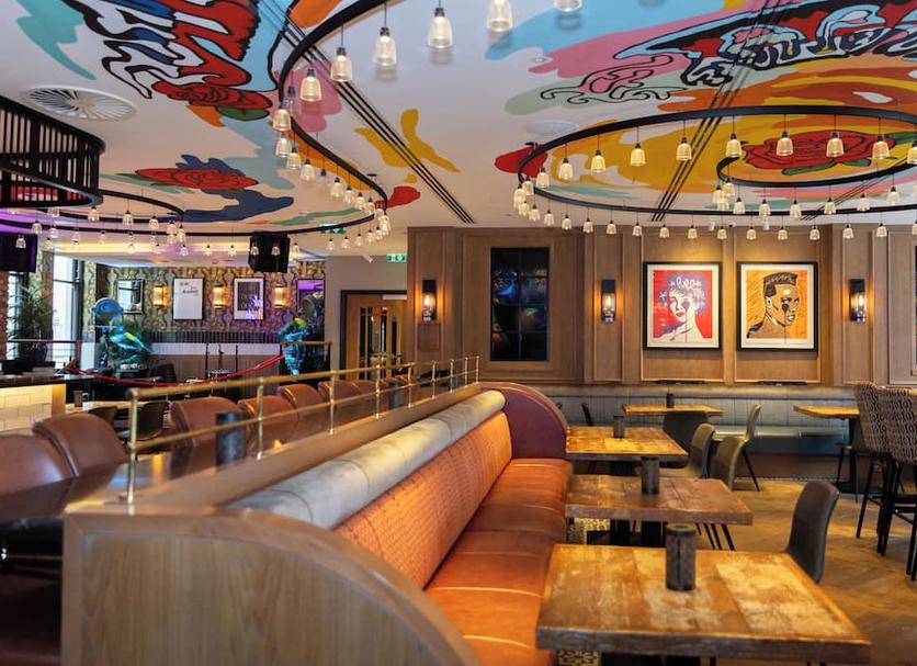 Restaurant Photo