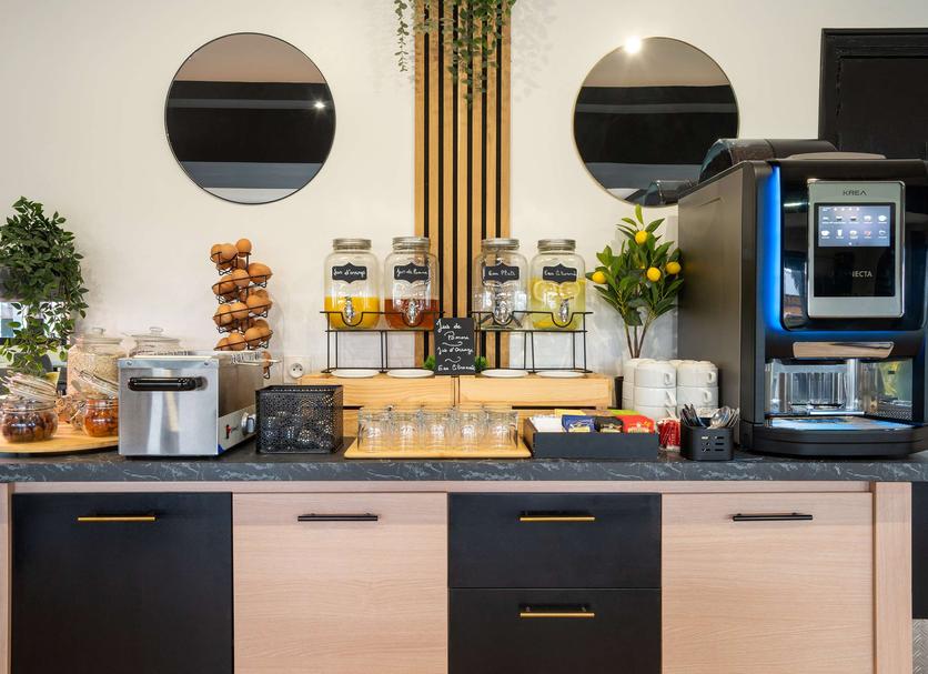 Buffet Photo