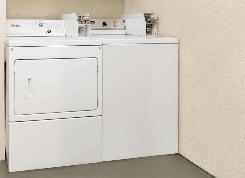 Laundry facility Photo
