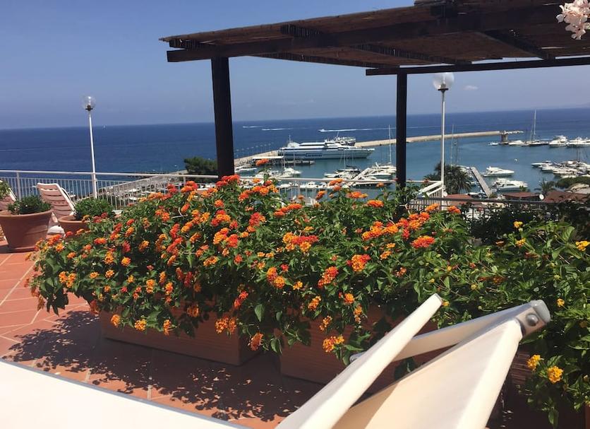 Balcony Photo