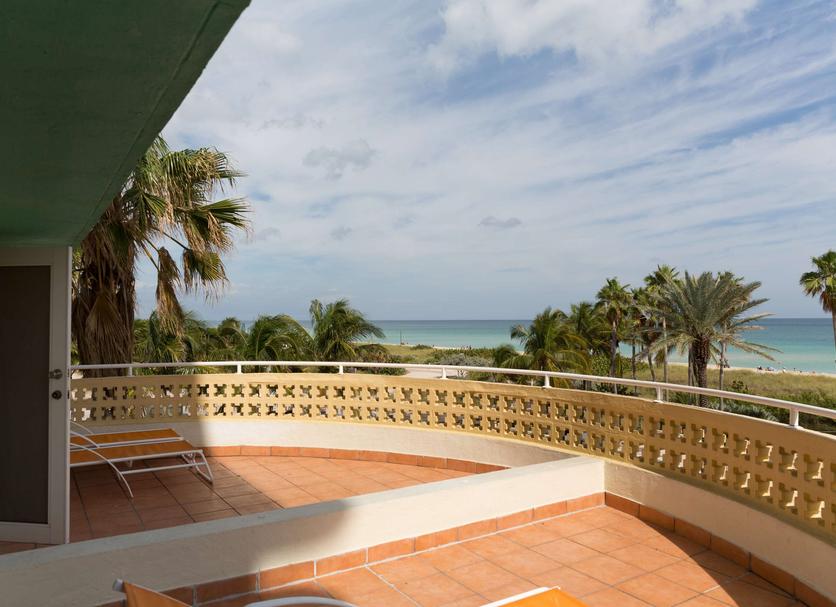 Balcony Photo