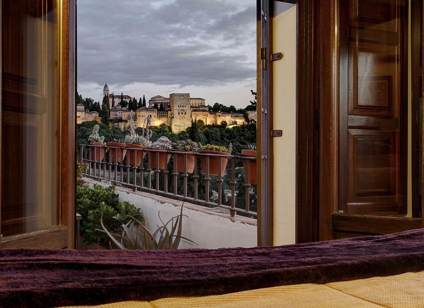 Balcony Photo