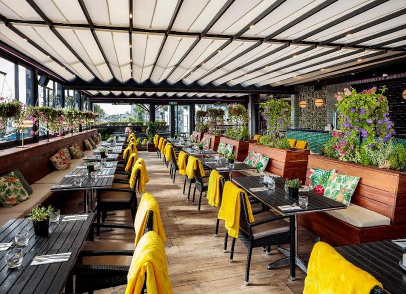 Restaurant Photo