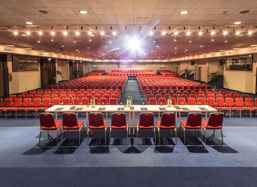 Conference room Photo