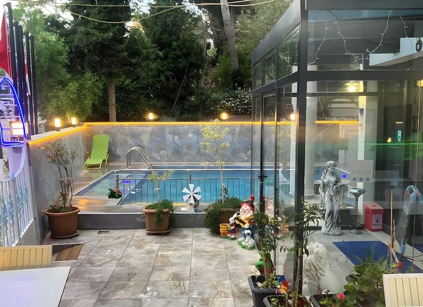 Pool Photo
