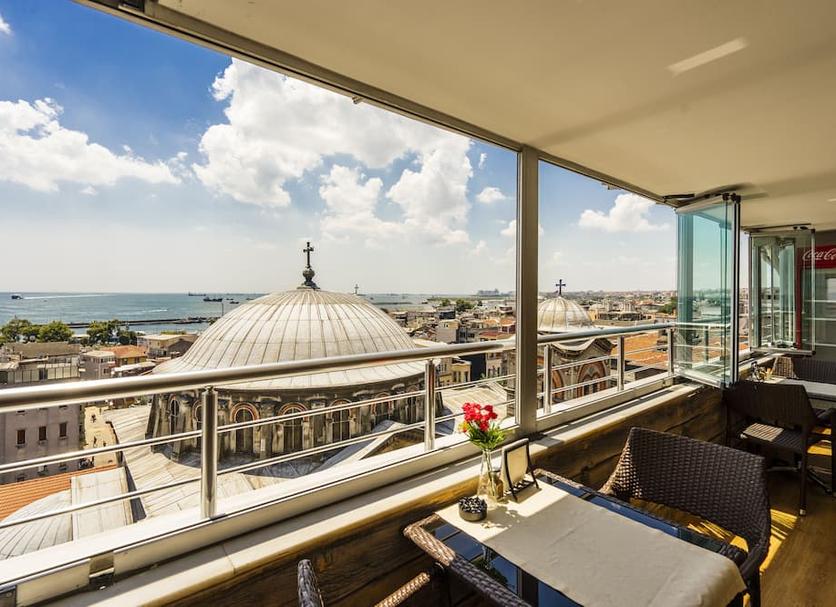 Balcony Photo