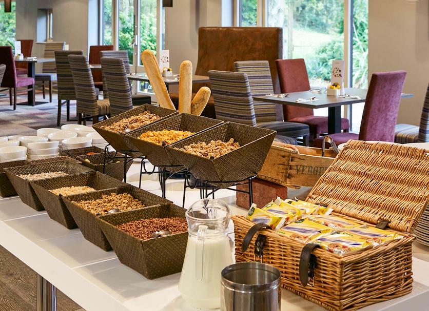 Buffet Photo