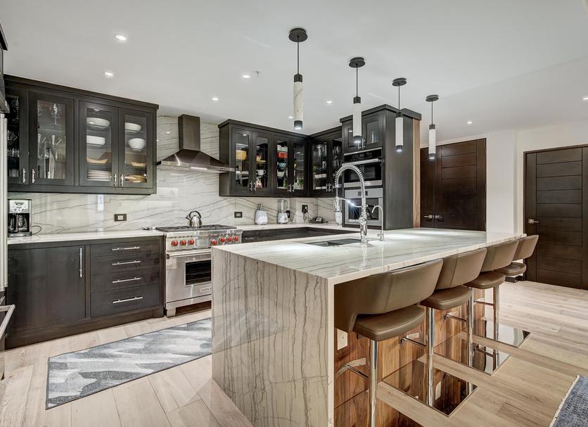 Kitchen Photo