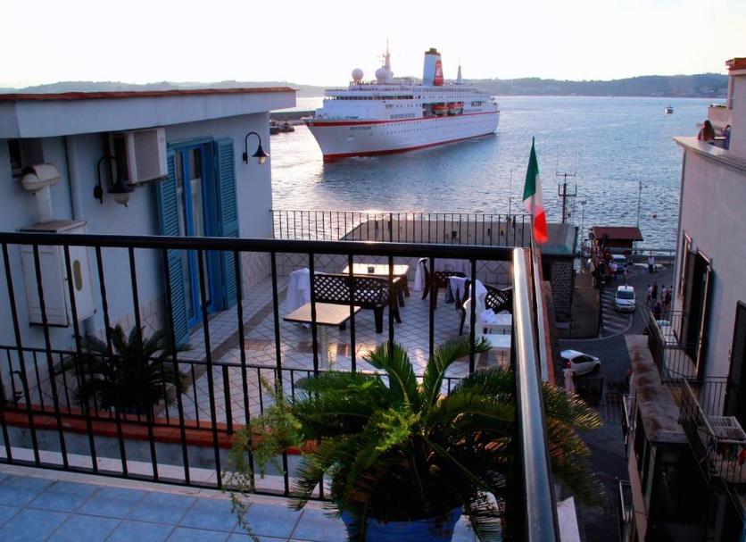 Balcony Photo