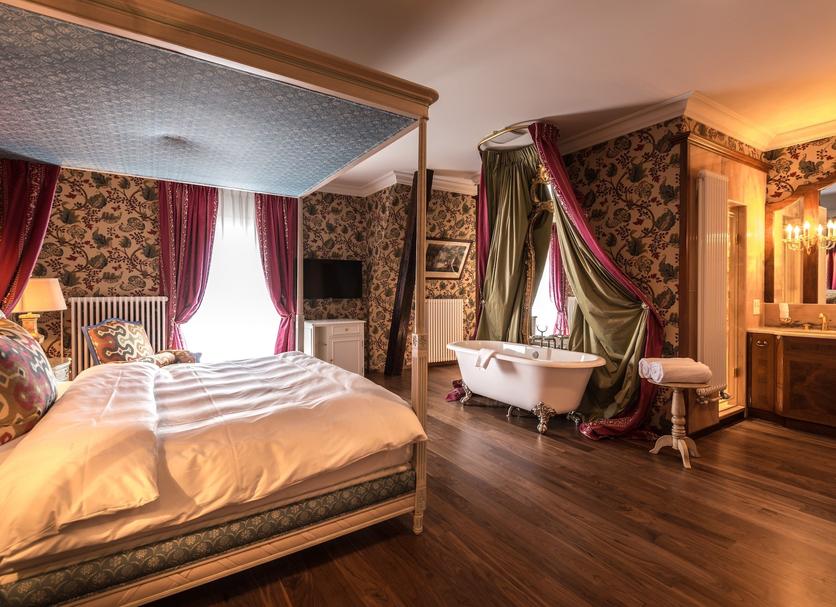 Bedroom Photo