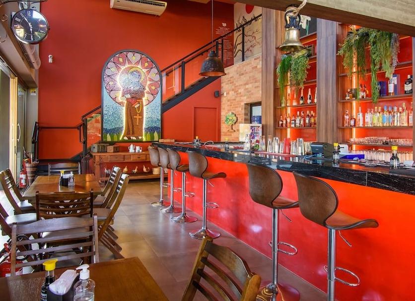 Bar Photo