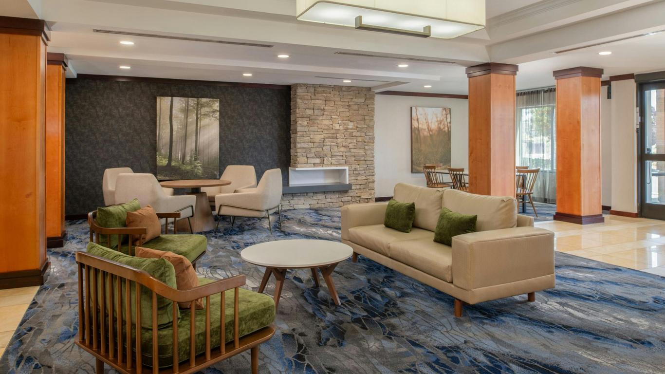 Fairfield Inn & Suites by Marriott Santa Maria