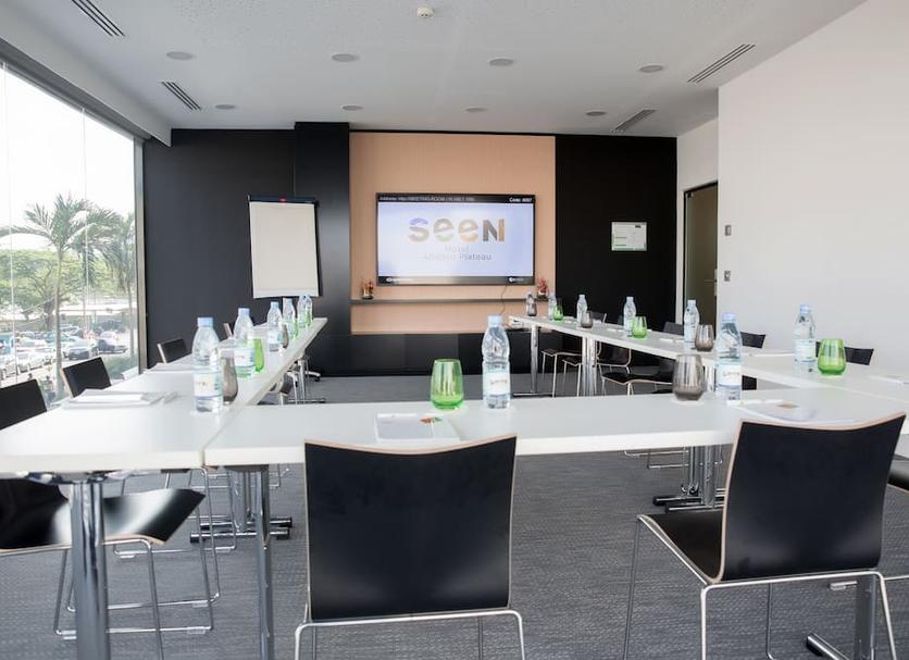 Conference room Photo