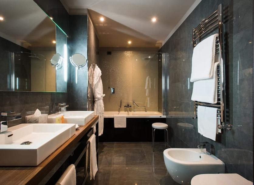 Bathroom Photo
