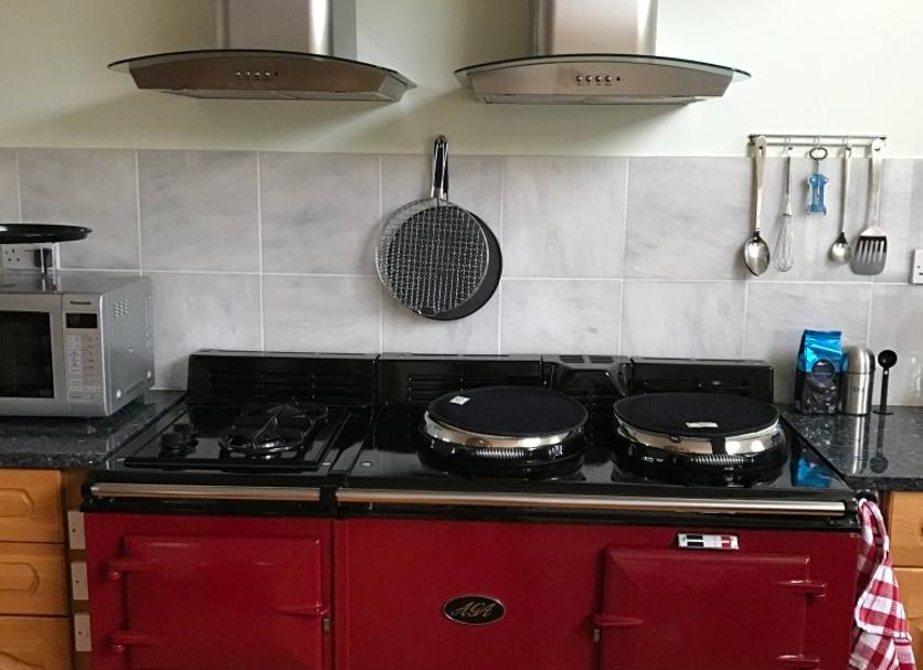Kitchen Photo