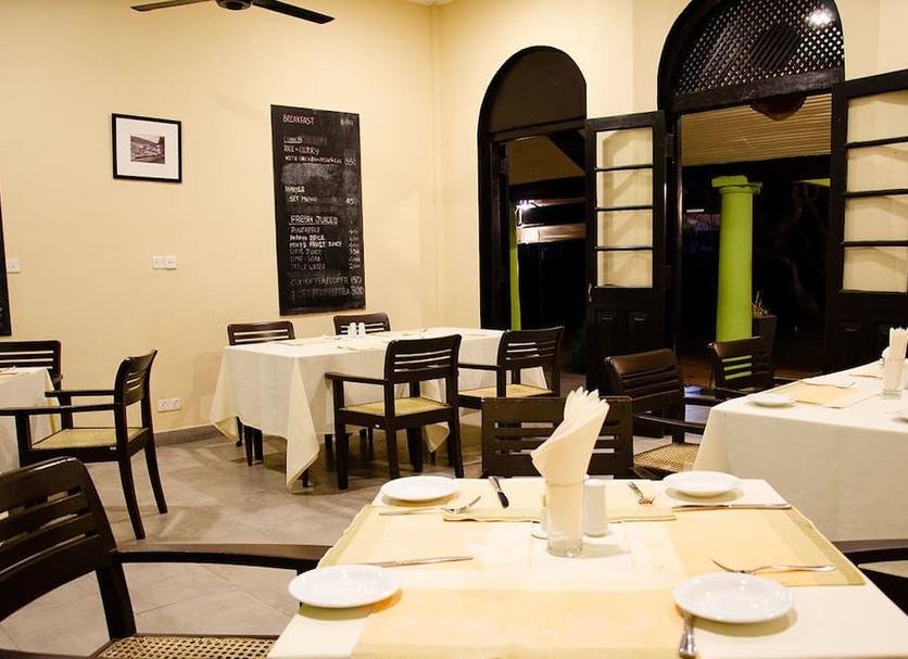 Restaurant Photo