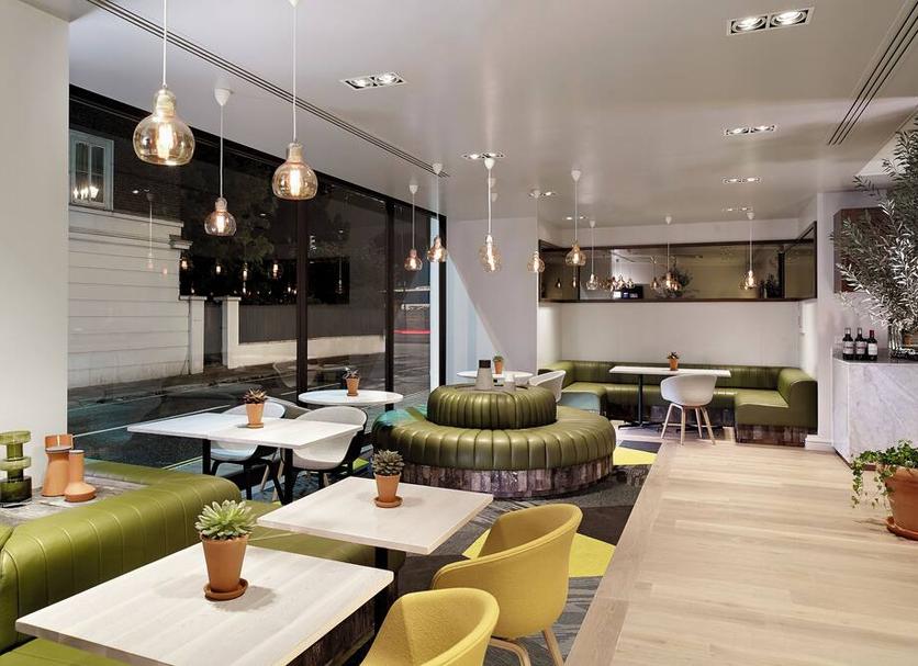 Restaurant Photo