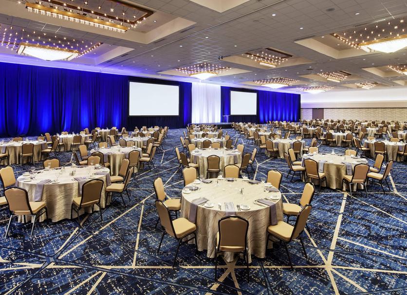 Banquet hall Photo