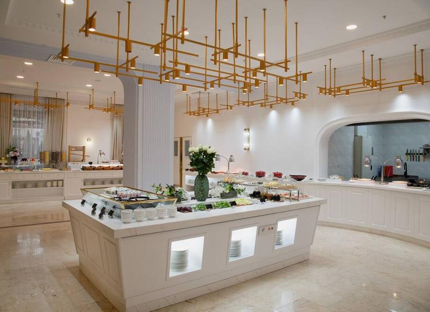 Buffet Photo