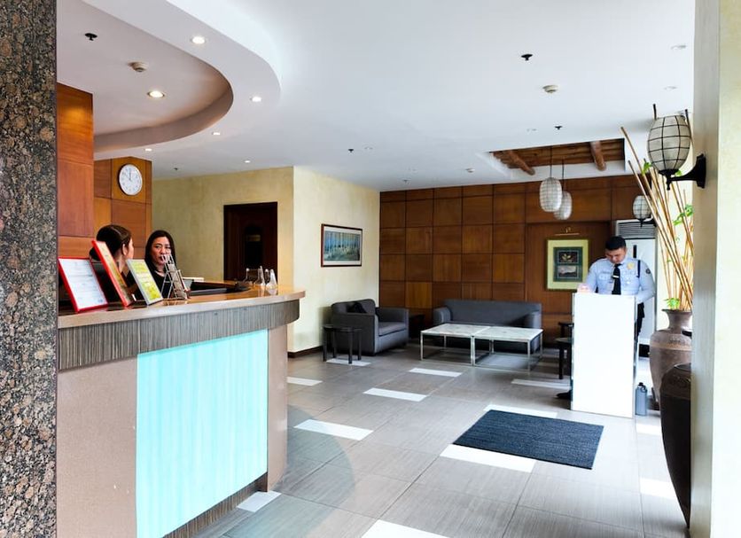 Front desk Photo