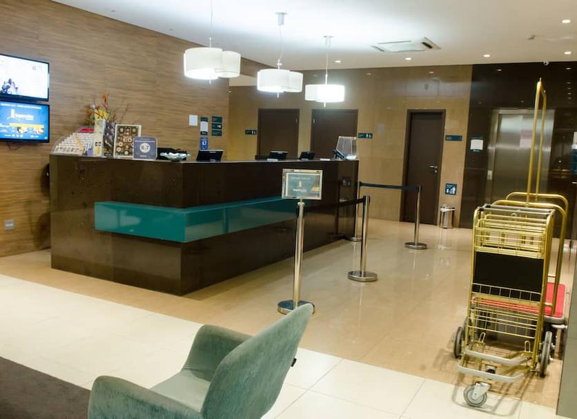 Front desk Photo