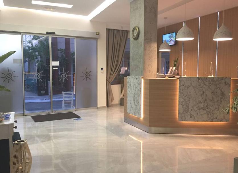 Front desk Photo